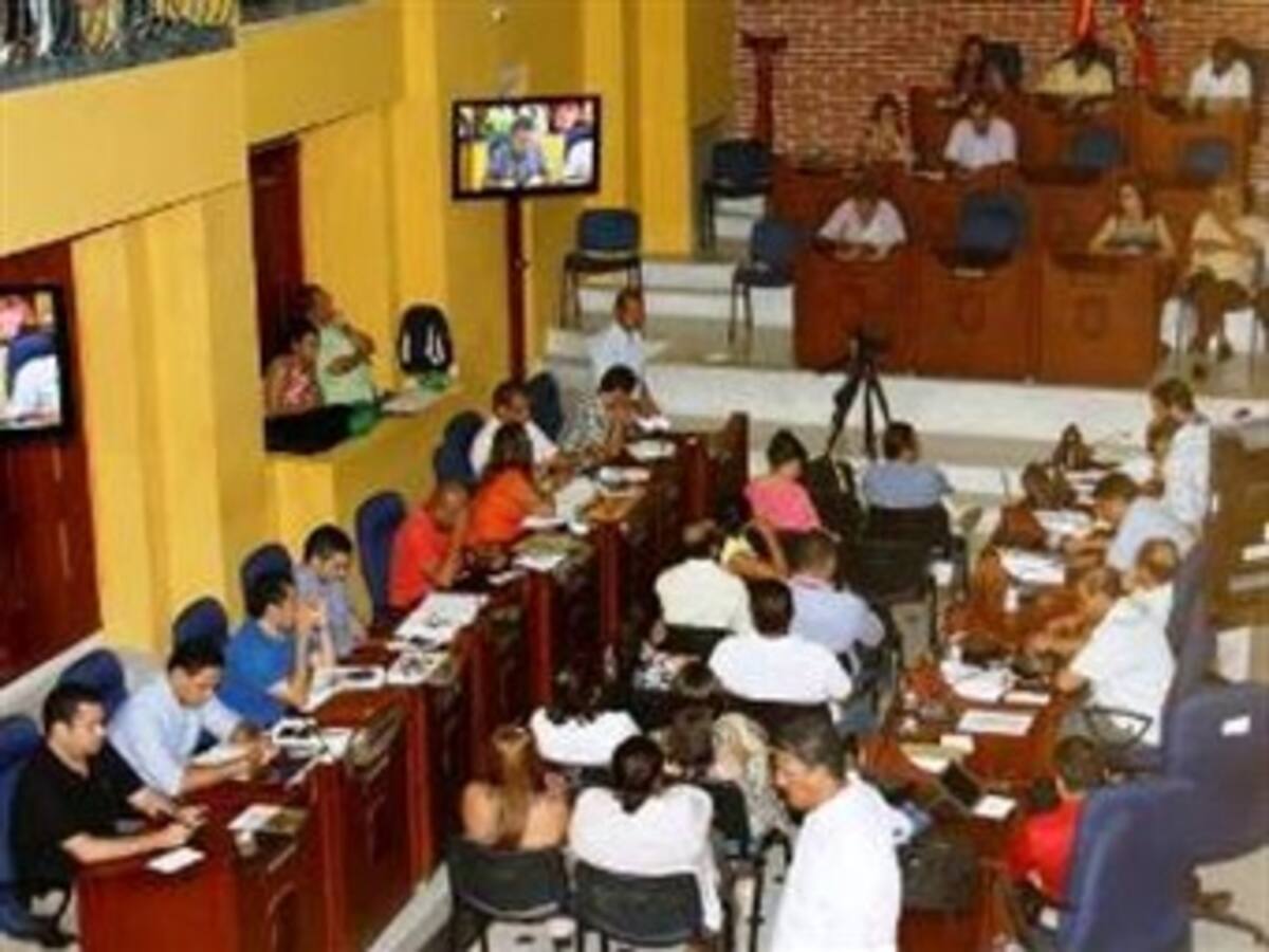 Concejales de Cartagena califican de "Falso Positivo" encuesta de Consejero