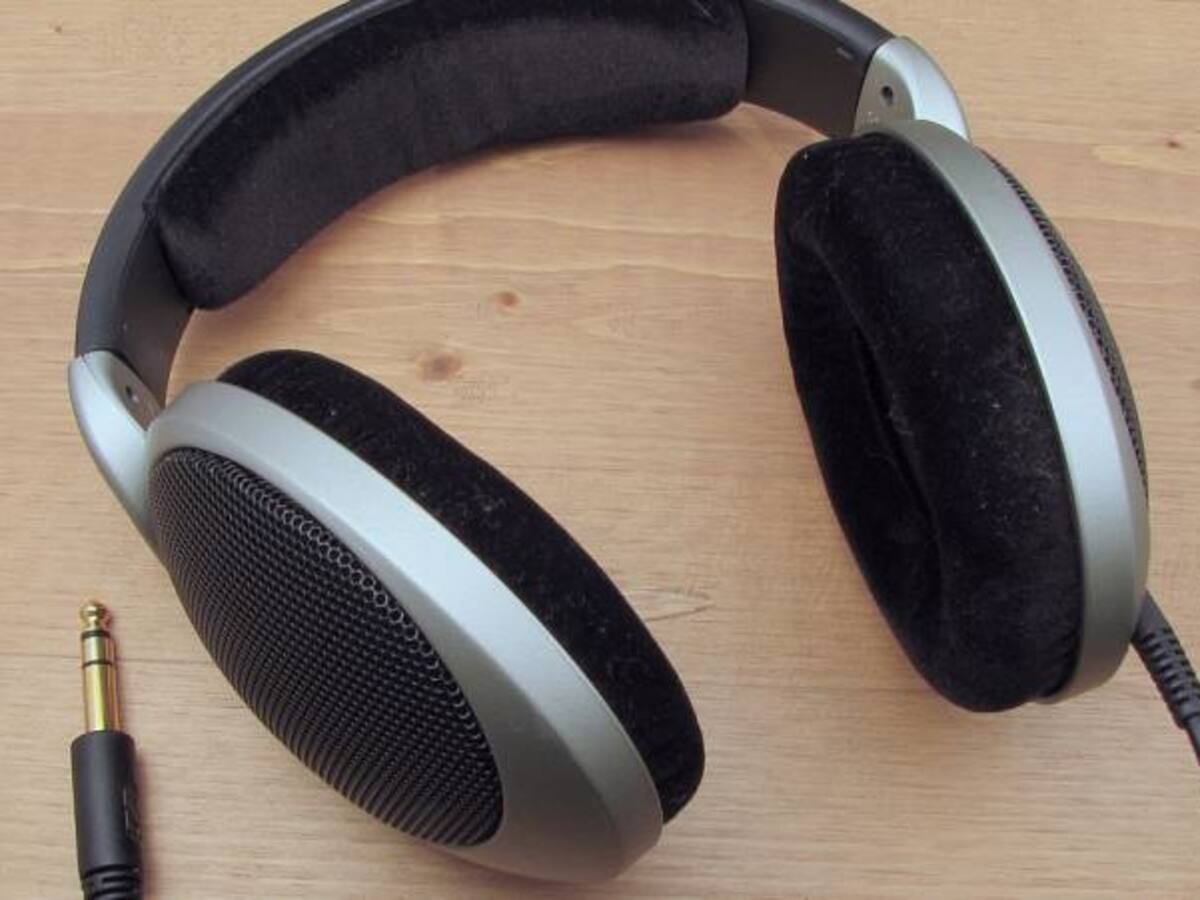 Saldrá al mercado un audífono traductor inspirado en la película Star Trek