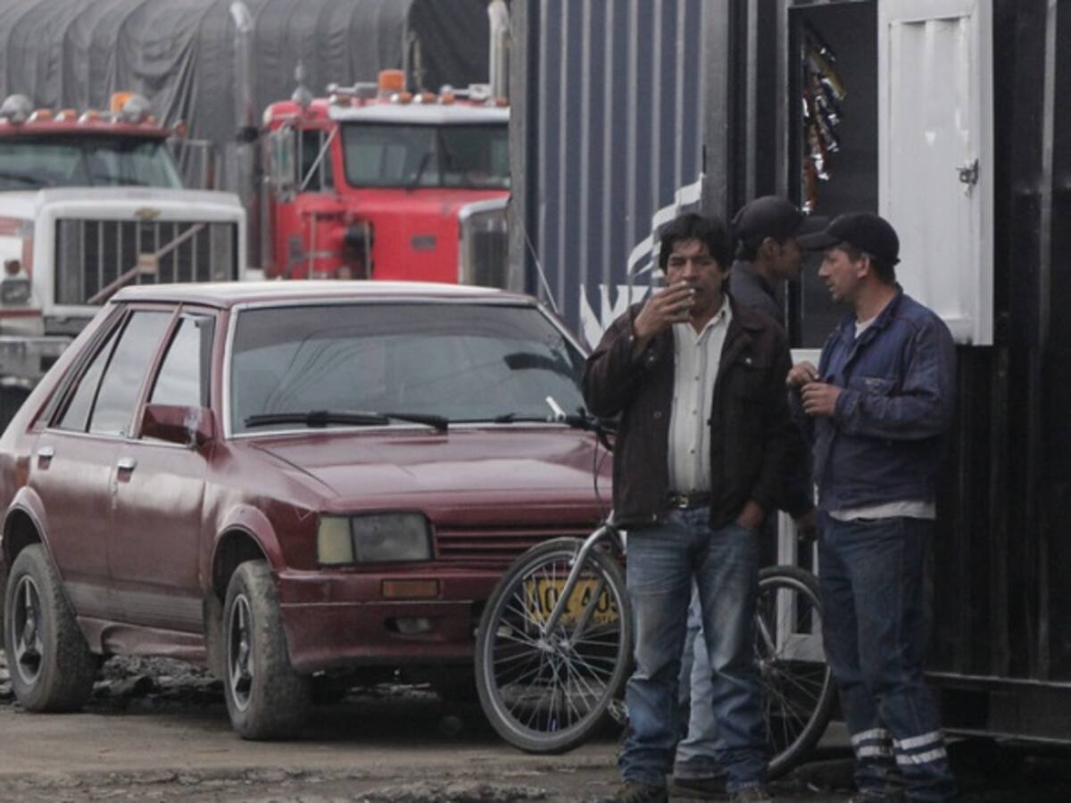 Transportadores dicen que restricción de carga en calle 13 es inconveniente