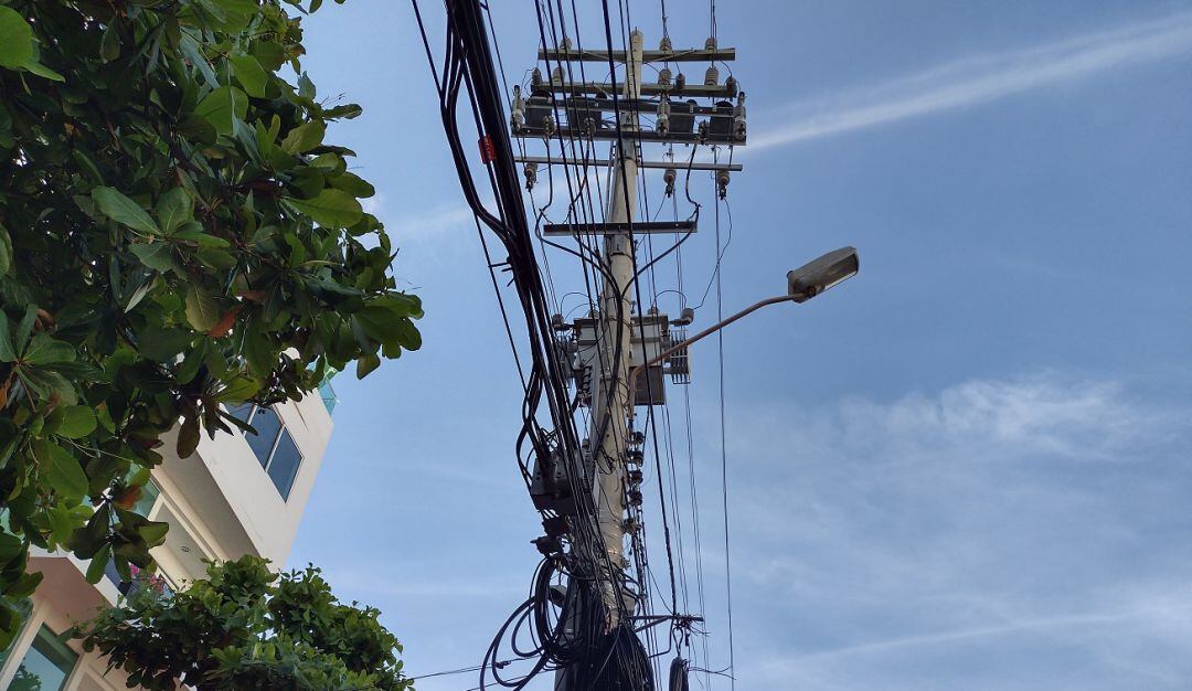 La compañía continúa con las mejoras en las redes eléctricas de todo el departamento