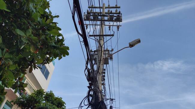 La compañía continúa con las mejoras en las redes eléctricas de todo el departamento