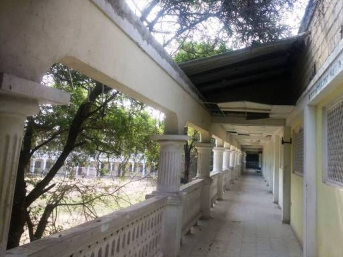 Cartegana: Invertirán $399 millones en reparación de 2 bloques de colegio Fernández Baena