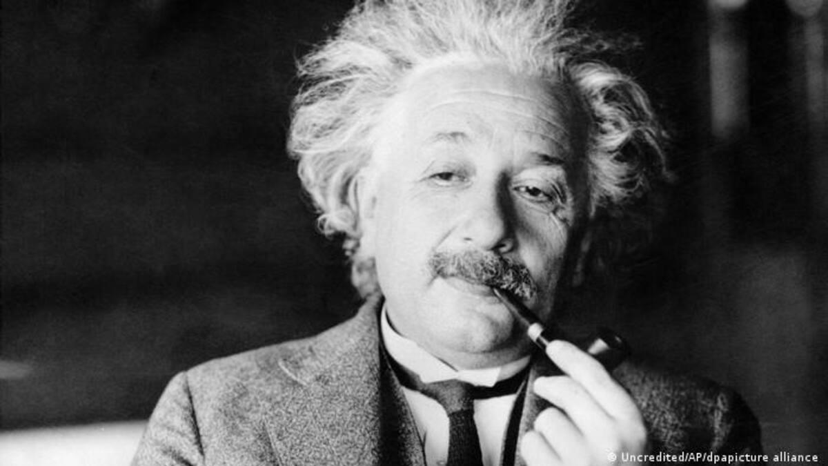 La trágica y extraña historia de cómo le robaron el cerebro a Albert Einstein