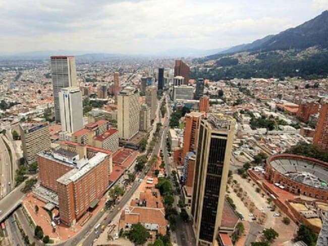 Alcaldía de Bogotá anuncia inversión de $8 billones en obras para el próximo año