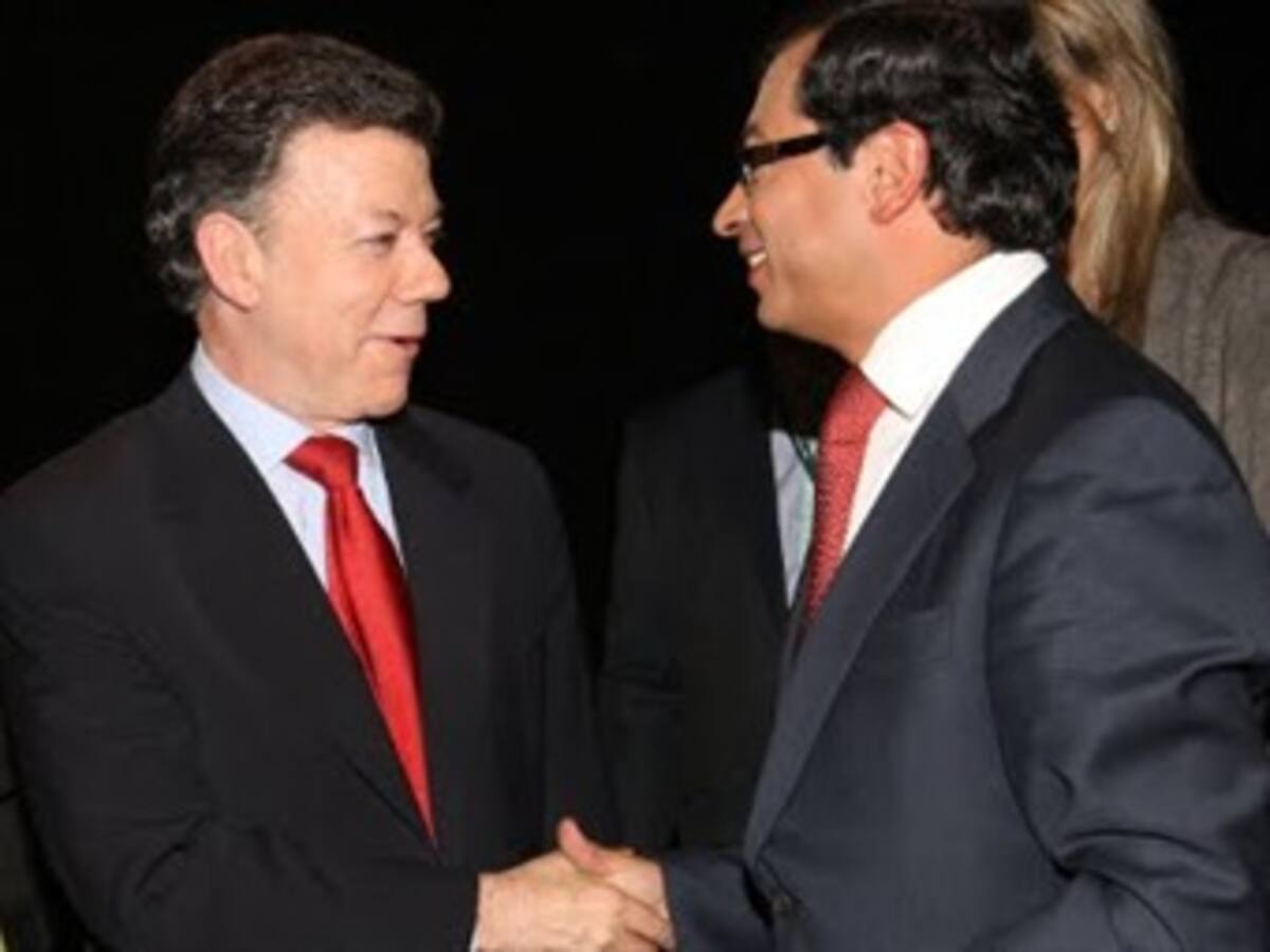 Del cupo de endeudamiento, seguridad y movilidad hablarían hoy Santos y Petro