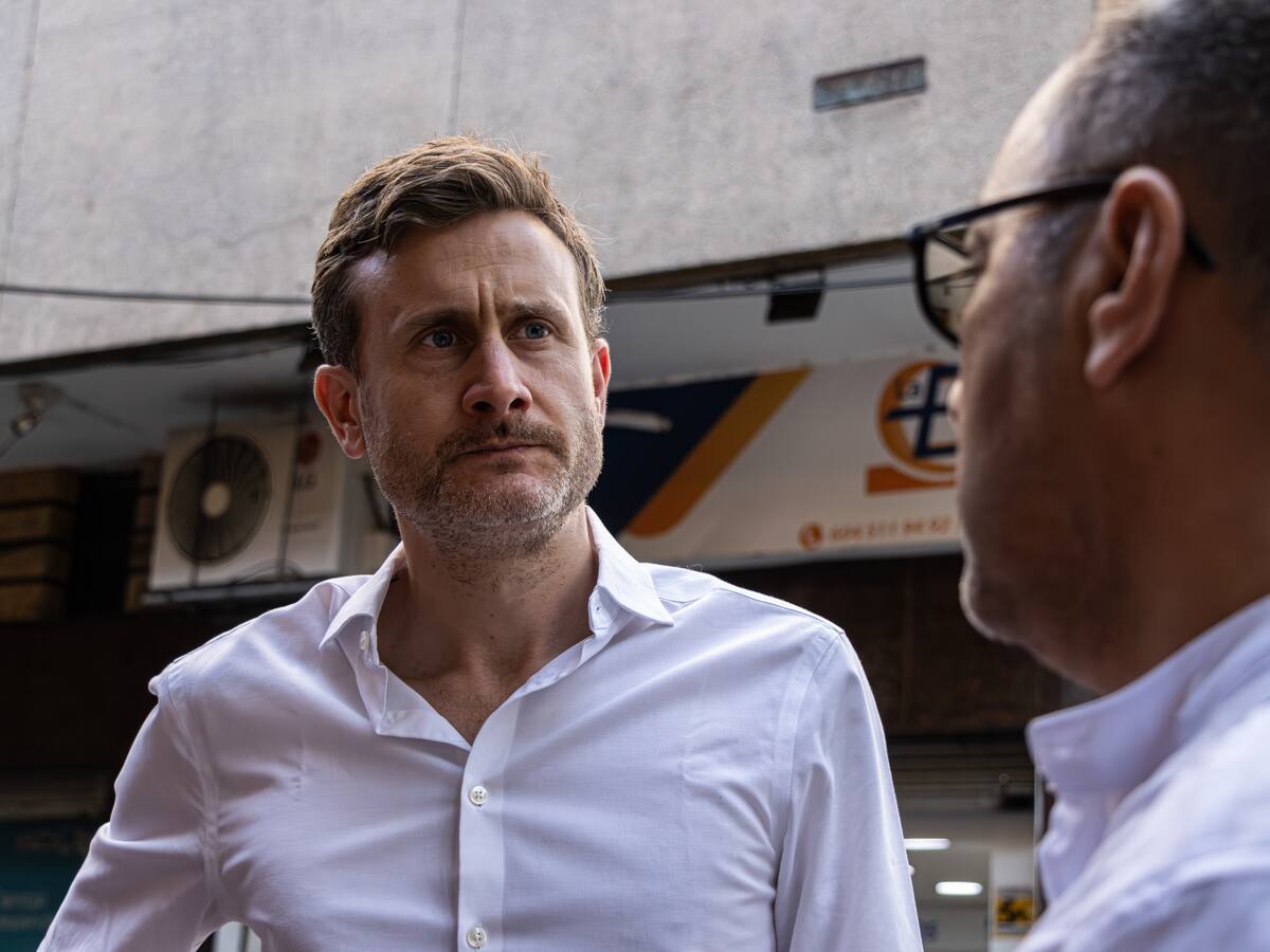 “Es importante que se mantenga el compromiso con la transición energética”: Embajador de Reino Unido