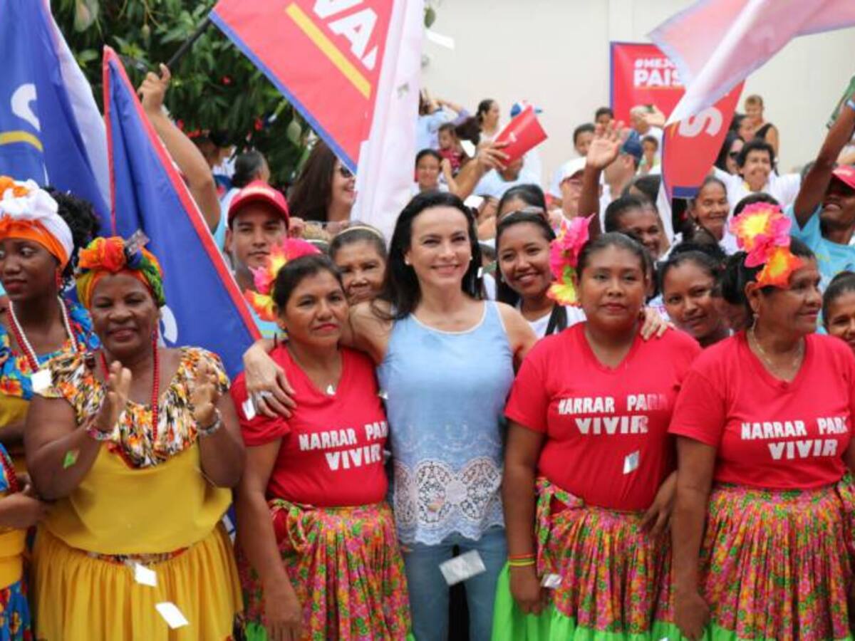 Mujeres de Bolívar ratifican respaldo presidencial a Germán Vargas
