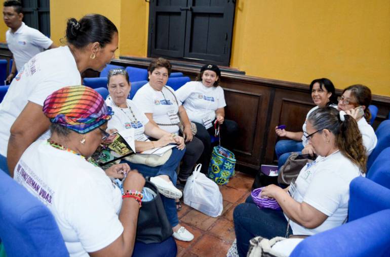 Las mujeres del Magdalena piden justicia. CARACOL RADIO