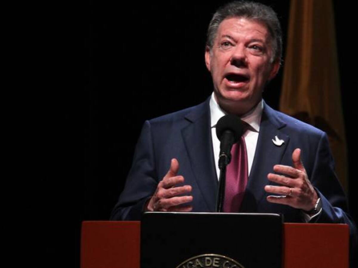 No se descarta viaje de Santos a Cuba