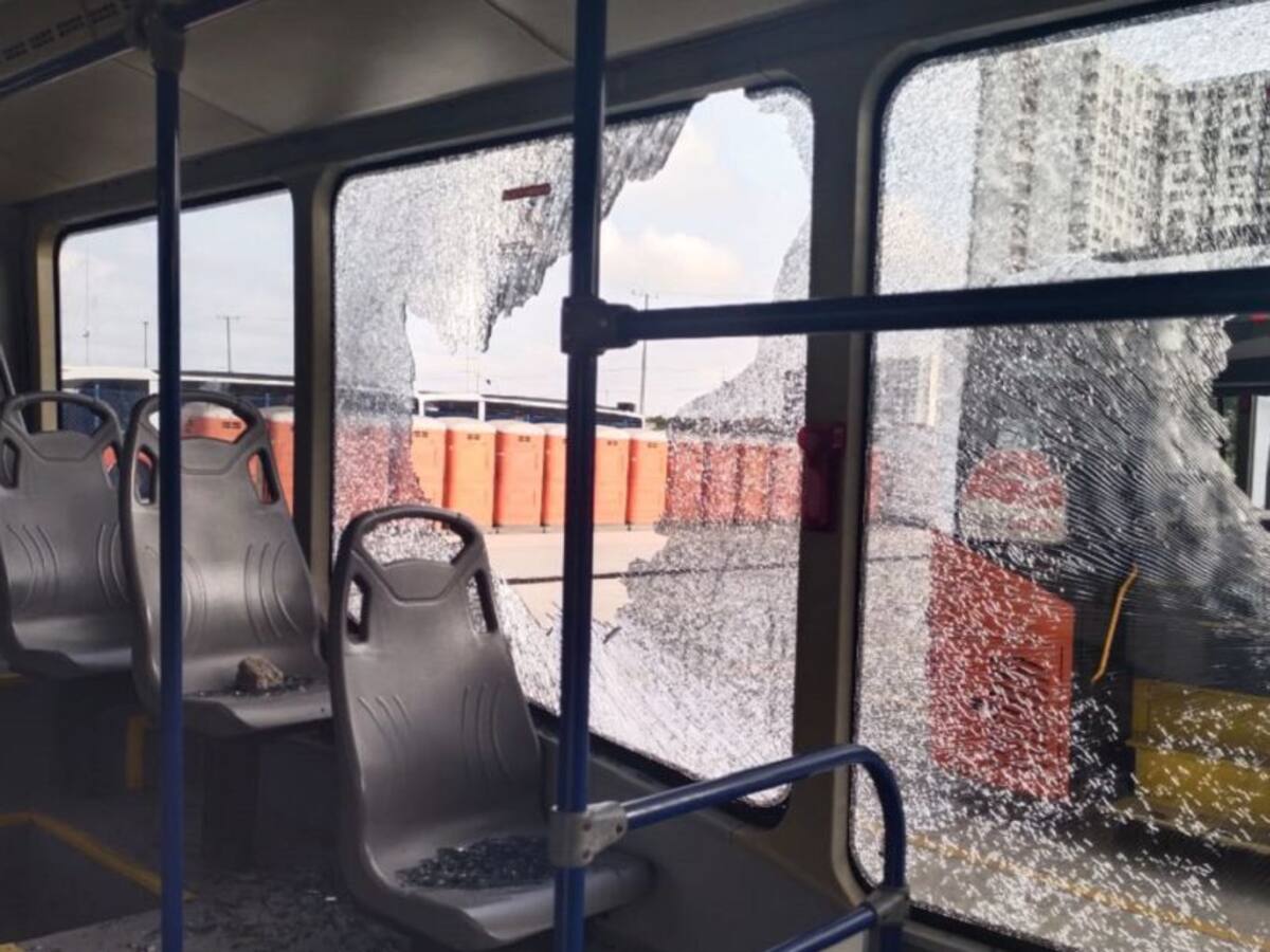 Vándalos atacaron buses de Transcaribe durante paro de mototaxistas