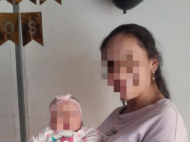 Michelle Sofía Rojas, de 16 años,  y su hija Valerie Samanta(3 meses), fueron reportadas desaparecidas en Duitama desde el pasado 23 de abril / Foto: Suministrada.