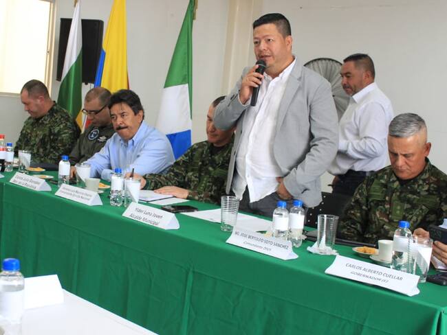 Mesa de seguridad en Pitalito.