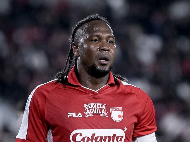 Hugo Rodallega defendió la llegada de James Rodríguez y Juan Cuadrado a la Liga Colombiana. (Photo by Marcelo Endelli/Getty Images)