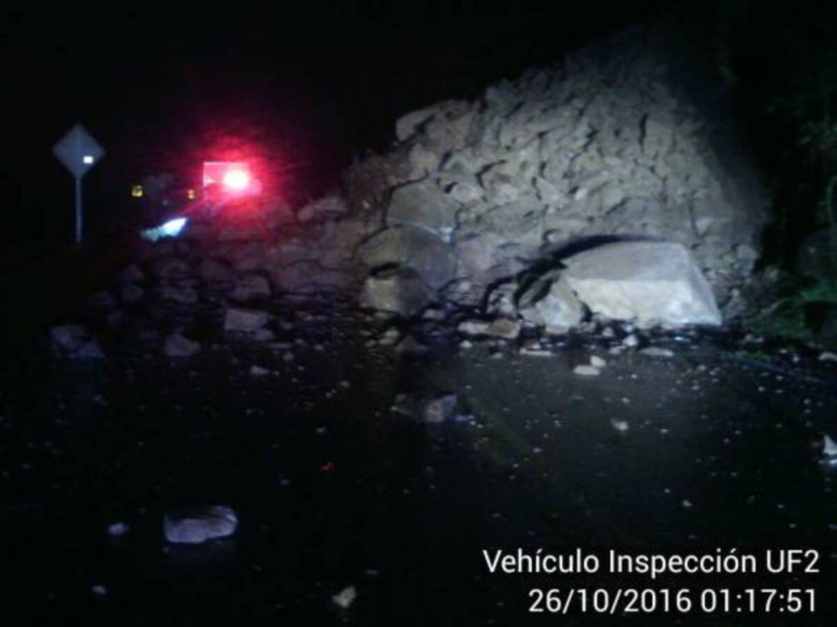 Paso a un carril en la carretera a Pamplona