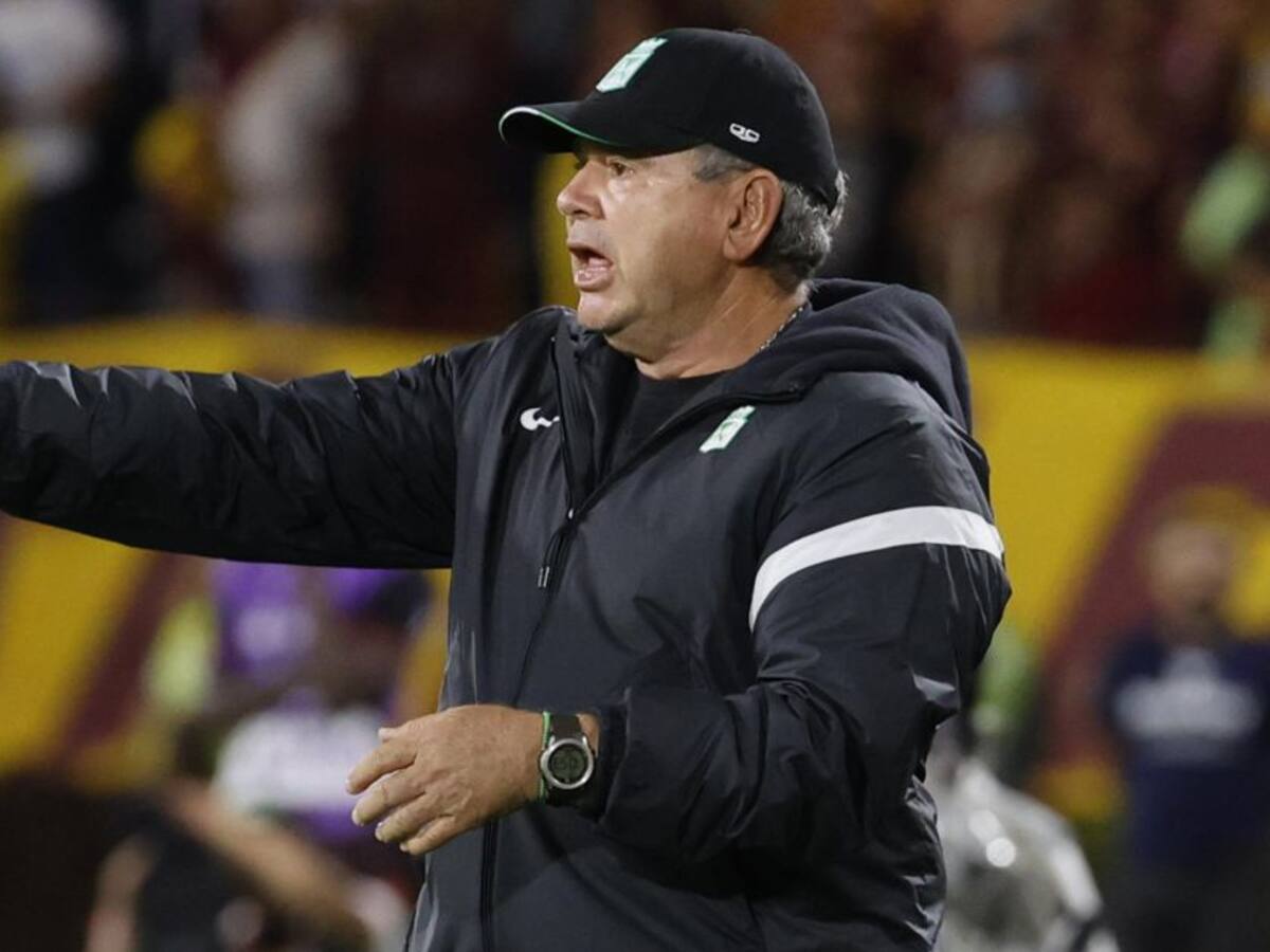 Herrera a sus críticos: "Que jugamos feo, qué se le hace, somos campeones"