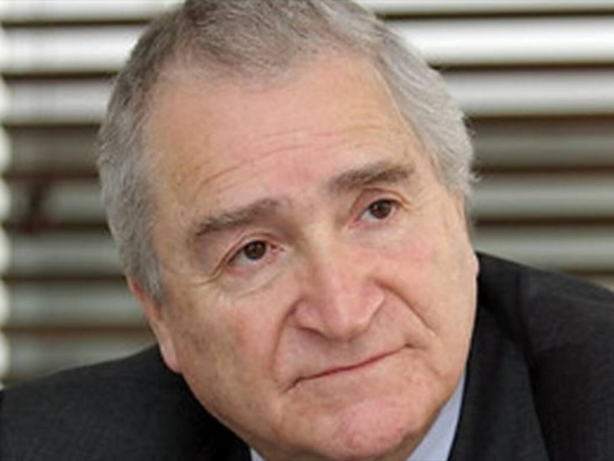 Ómar Yepes renuncia a la jefatura del conservatismo