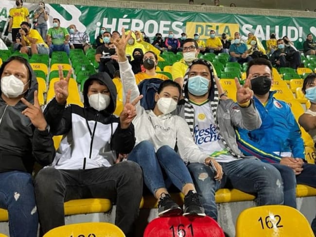 Permitirán entrada de hinchas al estadio y aforo del 75%