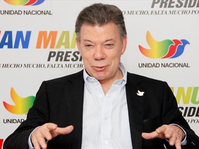 Presidente Santos no podrá portar paloma de la paz el día de elecciones