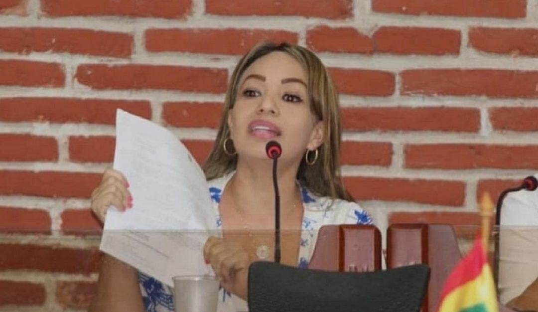 Con esta suspensión la concejal pierde voz y voto en las decisiones que se tomen en el Concejo de Cartagena