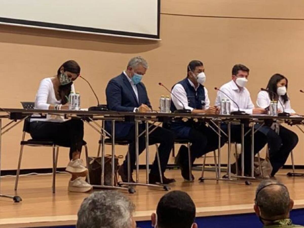 En Cali Duque anuncia educación superior gratuita para estratos 1,2 y 3