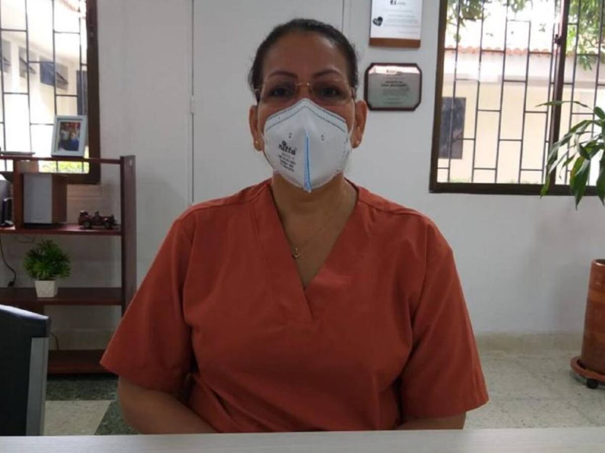 Esta es la intensivista que recibirá una de las primeras vacunas COVID-19