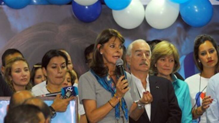 Congresistas no pueden sentirse dueños de mis votos: Marta Lucía Ramírez