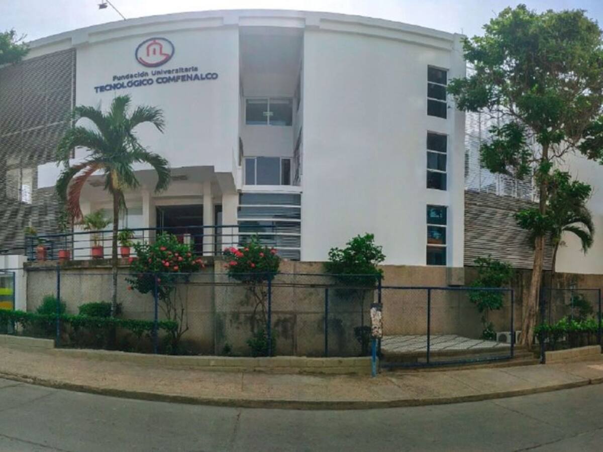 Tecnológico Comfenalco crea Fondo de Contingencia para ayudar a estudiantes