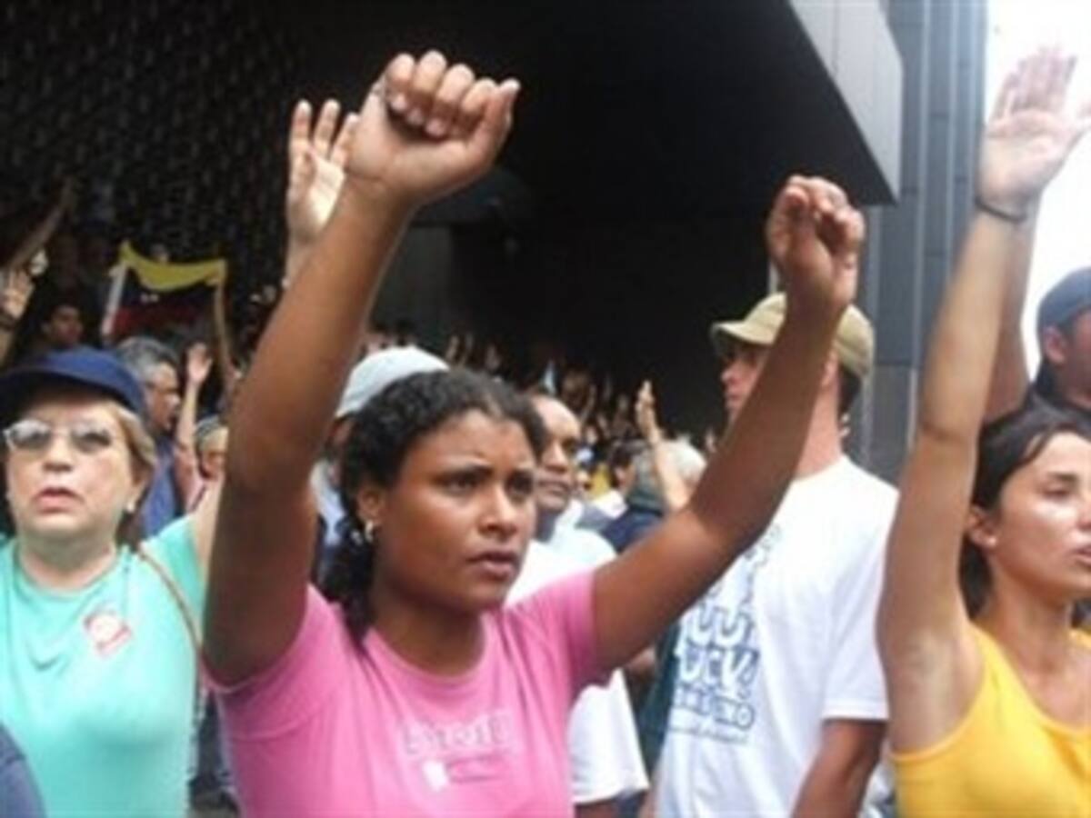 Se mantiene toma a la Catedral de Barranquilla