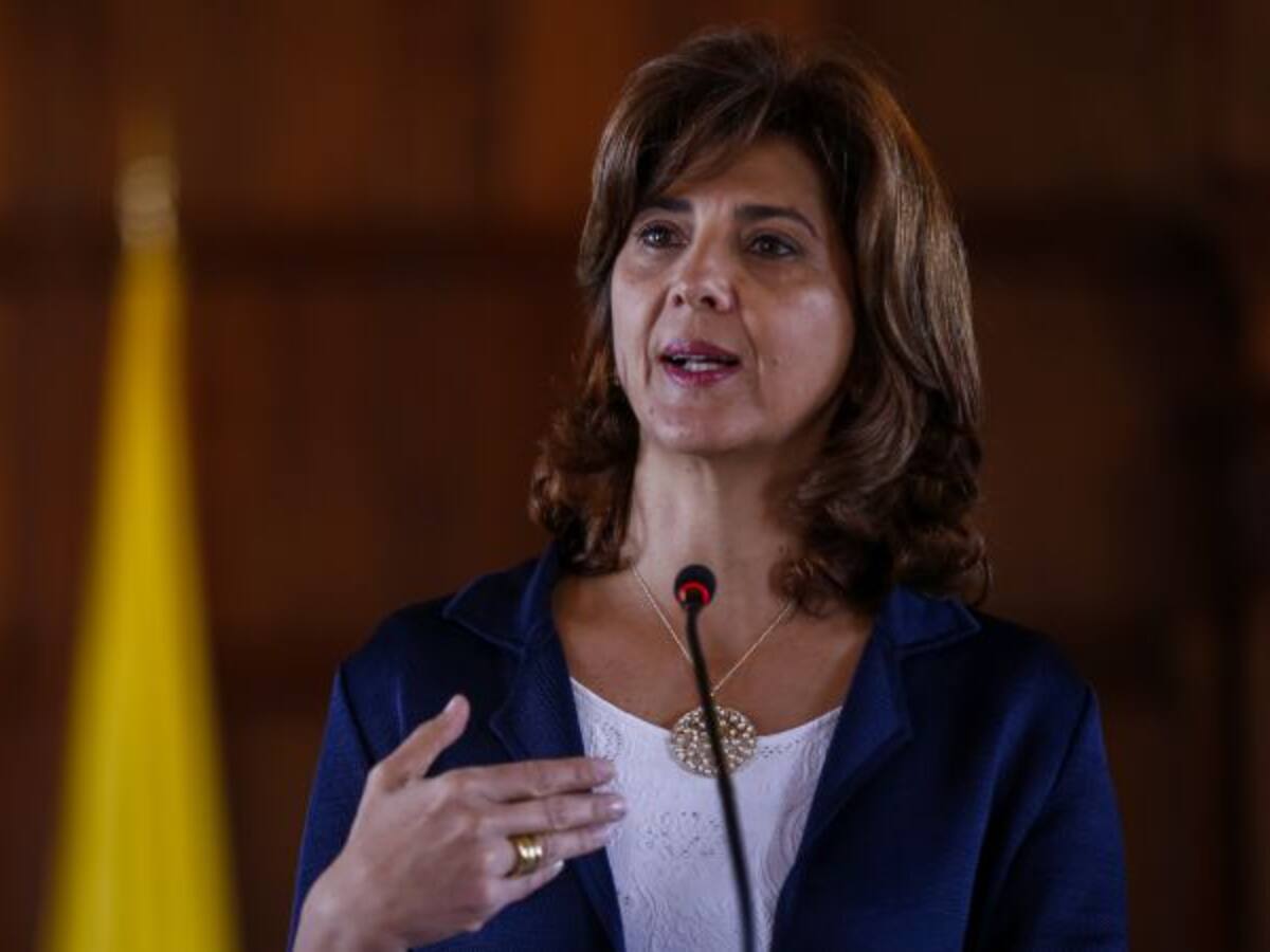 Venezolanos afectados por crisis podrían recibir nacionalidad colombiana