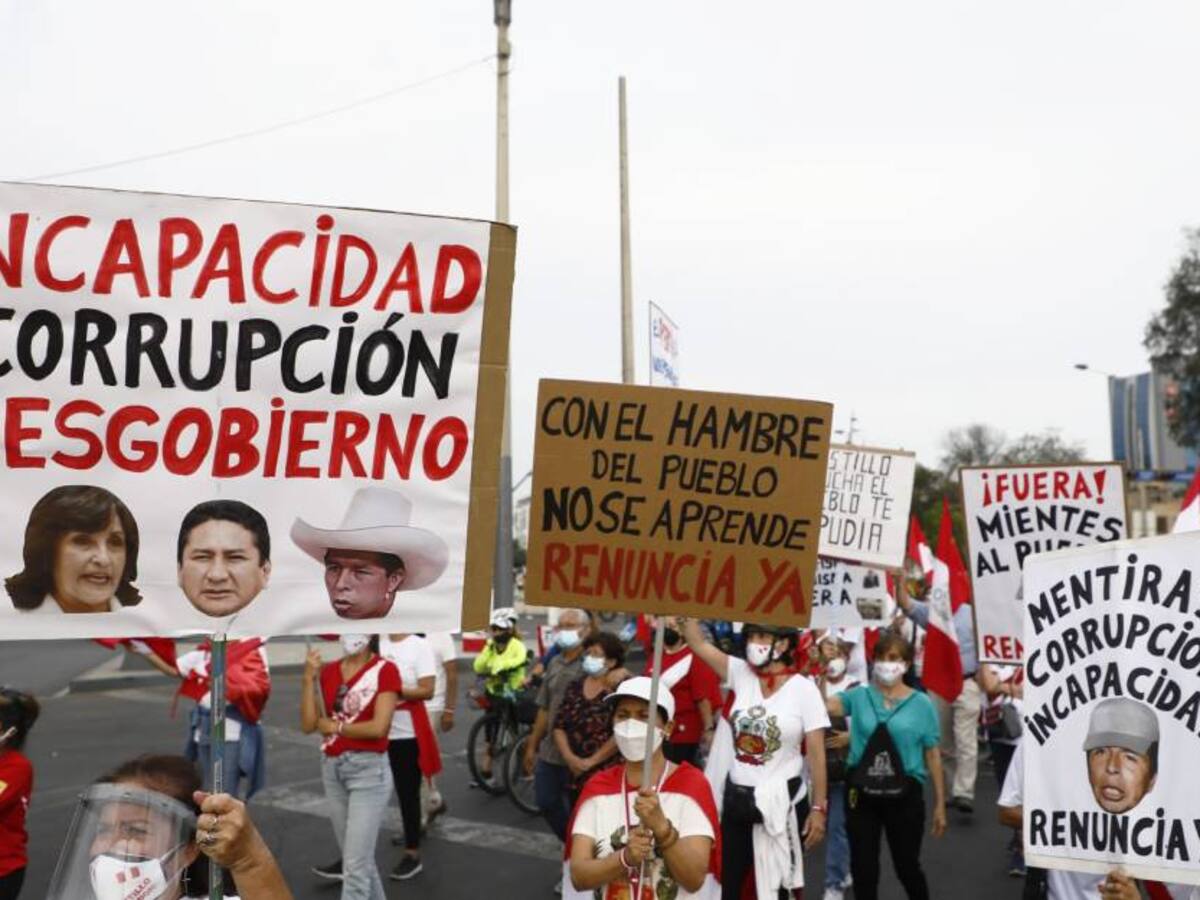 El presidente de Perú enfrenta un segundo pedido de destitución