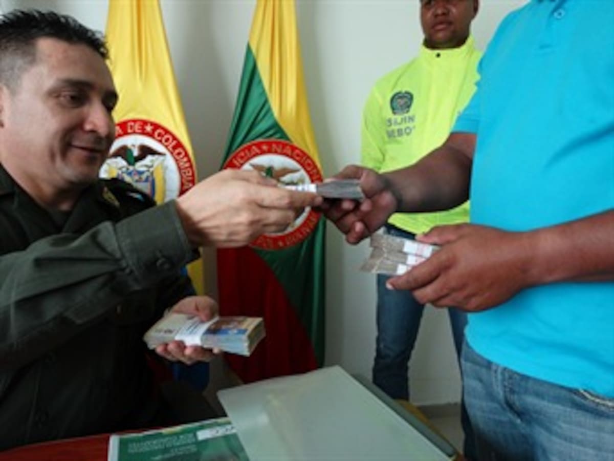 Policía de Bolívar entregó 149 millones por captura de miembros del C.Usuga