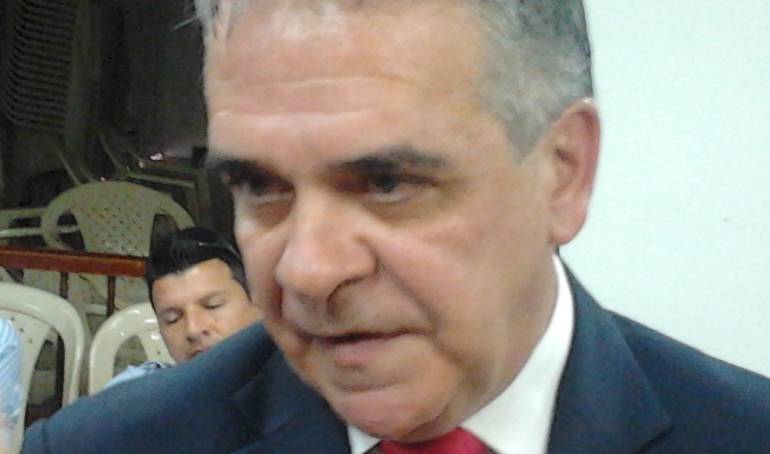 El ex contralor fue acusado por múltiples actos irregulares durante su gestión.