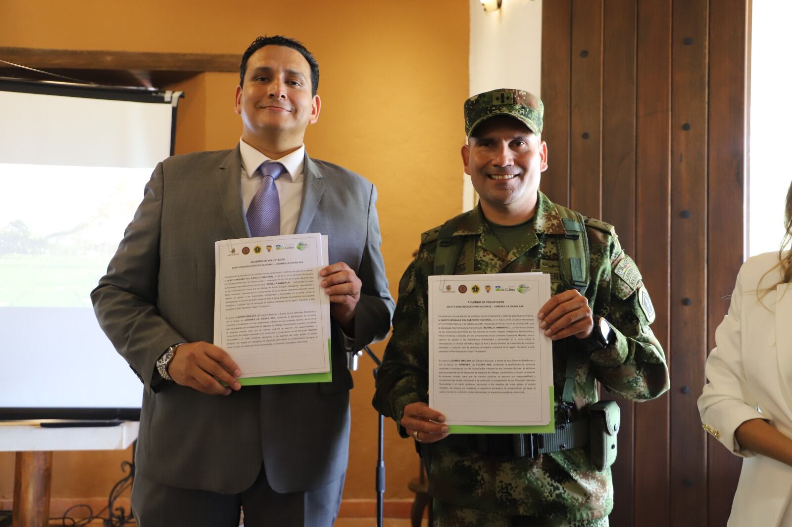 Ejército y Jardines La Colina trabajarán conjuntamente por mejorar el ambiente