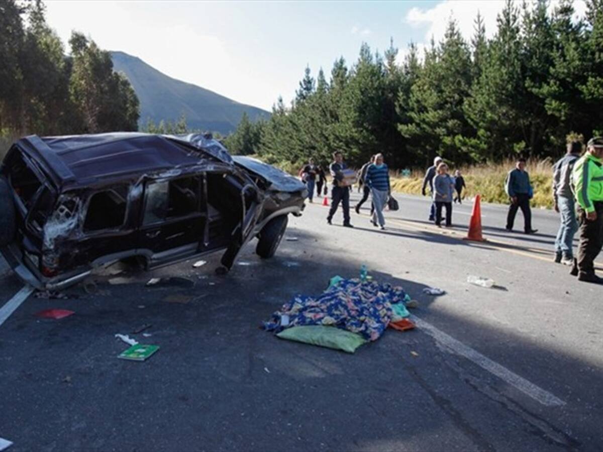 Ya fueron identificados 15 de los 19 colombianos fallecidos en accidente en Ecuador