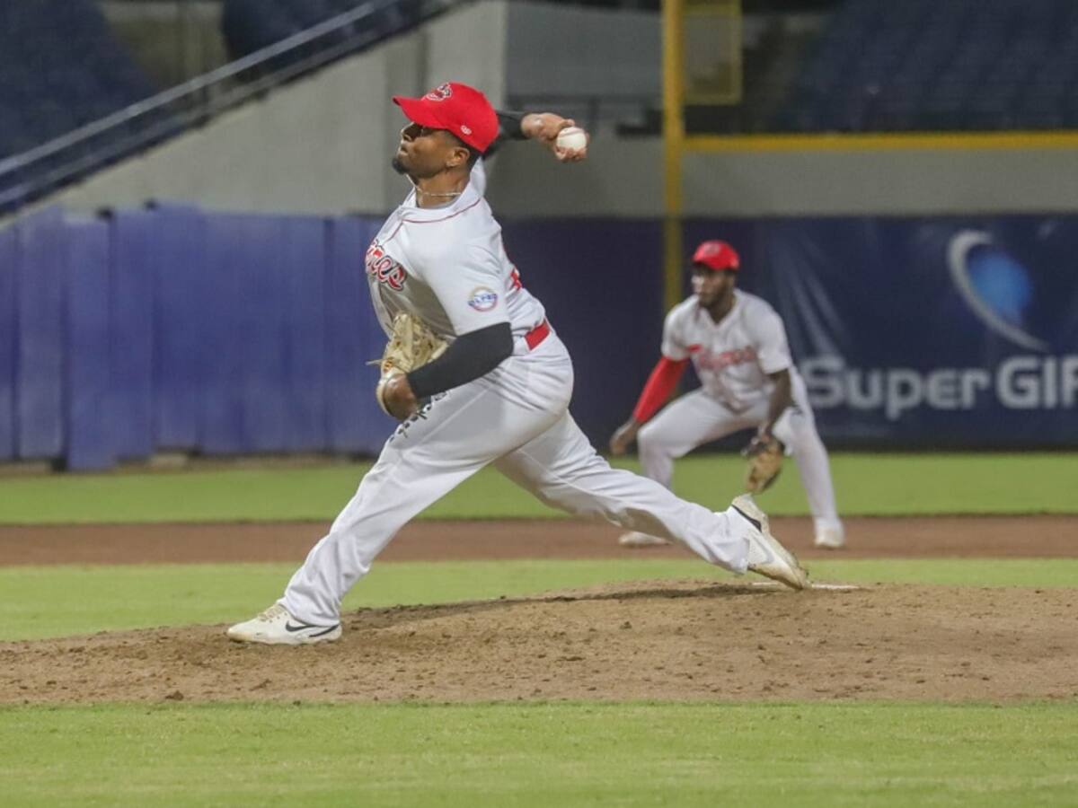 Tigres de Cartagena cayó ante los Leones y bajó al tercer lugar del standing