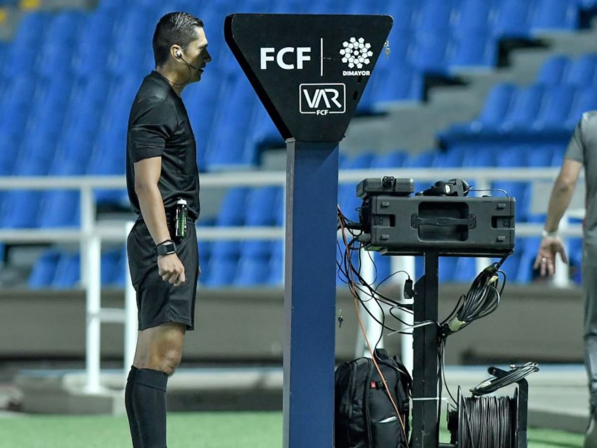 Todos los partidos de cuartos de final de la Liga tendrán VAR