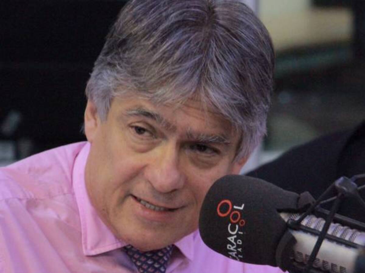 De la Calle se equivoca con la consulta ahora, según Ramiro Bejarano