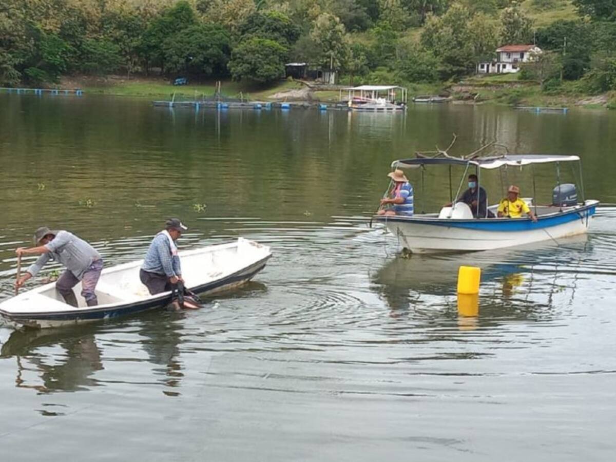 El naufragio de una canoa dejó dos ahogados en la represa de Prado, Tolima