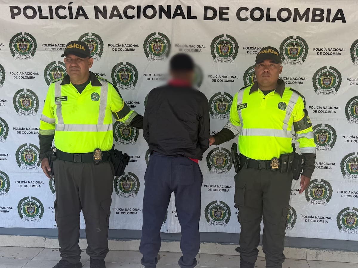 Hombre presuntamente incumplía detención domiciliaria en Bolívar y fue capturado en una vía