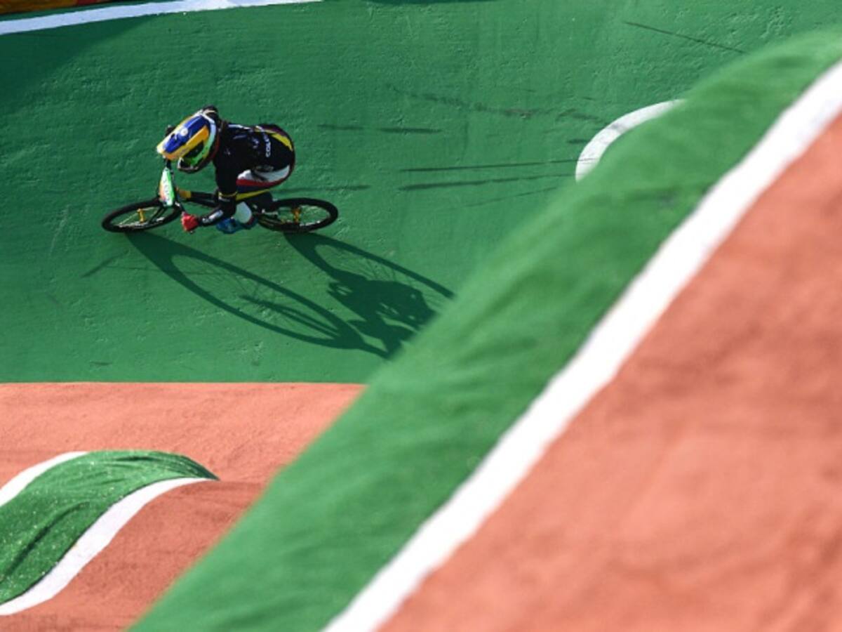 Mariana Pajón sufrió fuerte caída y presenta una lesión de rodilla