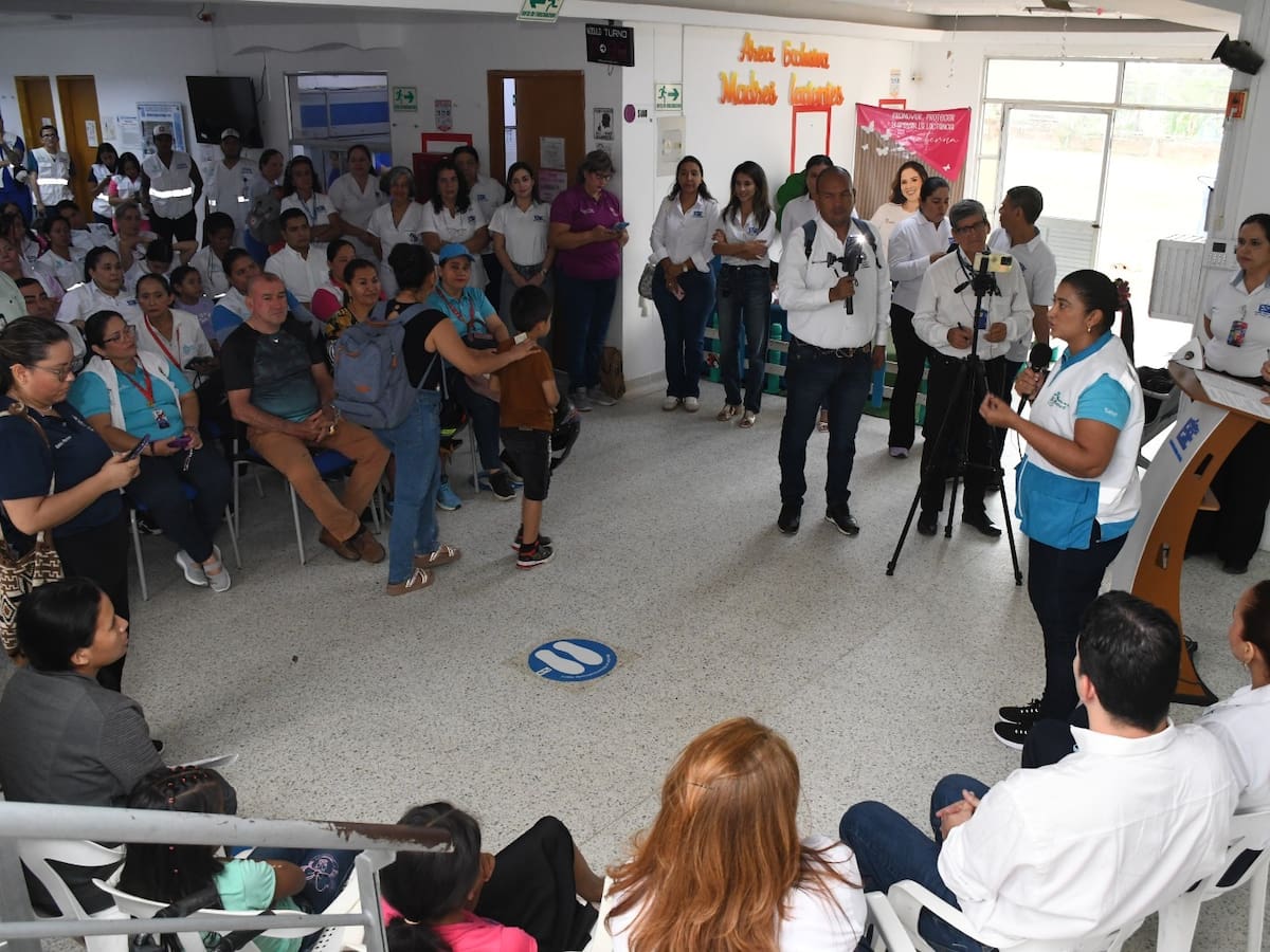 Vacunación contra el dengue inicia en Neiva para proteger a niños de 9 años