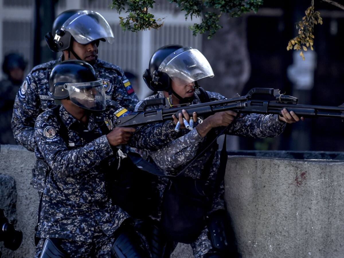 Cuatro venezolanos heridos durante operativos contra contrabandistas