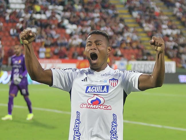 Léider Berrío celebra el gol de la vitoria del Junior en Ibagué / Twitter: @juniorclubsa.