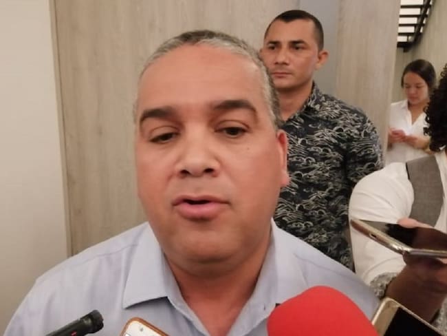Cartagena está bajo sitio jurídico y financiero: alcalde saliente