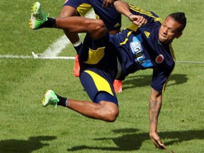 Fredy Guarín y Macnelly Torres quieren desafiar su suerte en el estadio Monumental