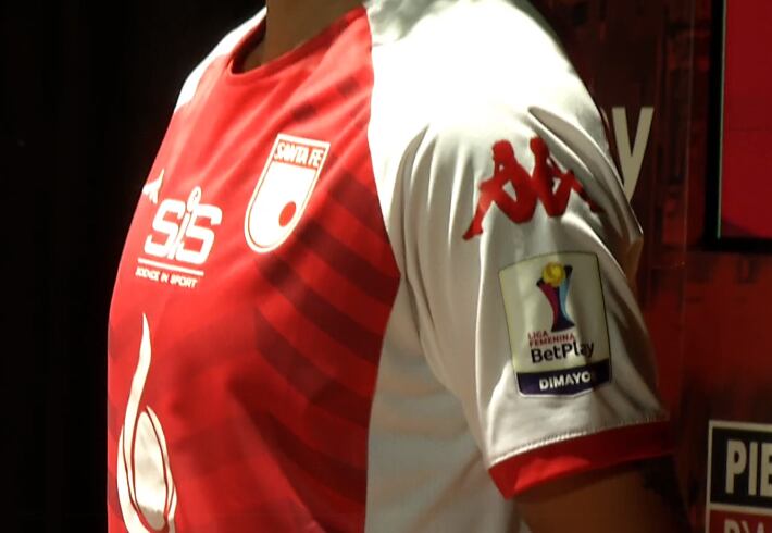 Camiseta Santa Fe / Foto: Captura de pantalla video de presentación