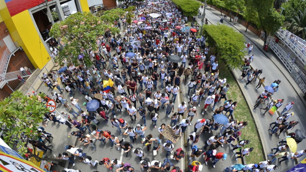 Movilización en Cali en apoyo a las reformas propuestas del Gobierno Nacional