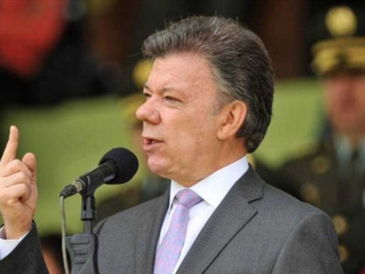 ​Espero que al ELN no lo deje el tren de la paz: Santos