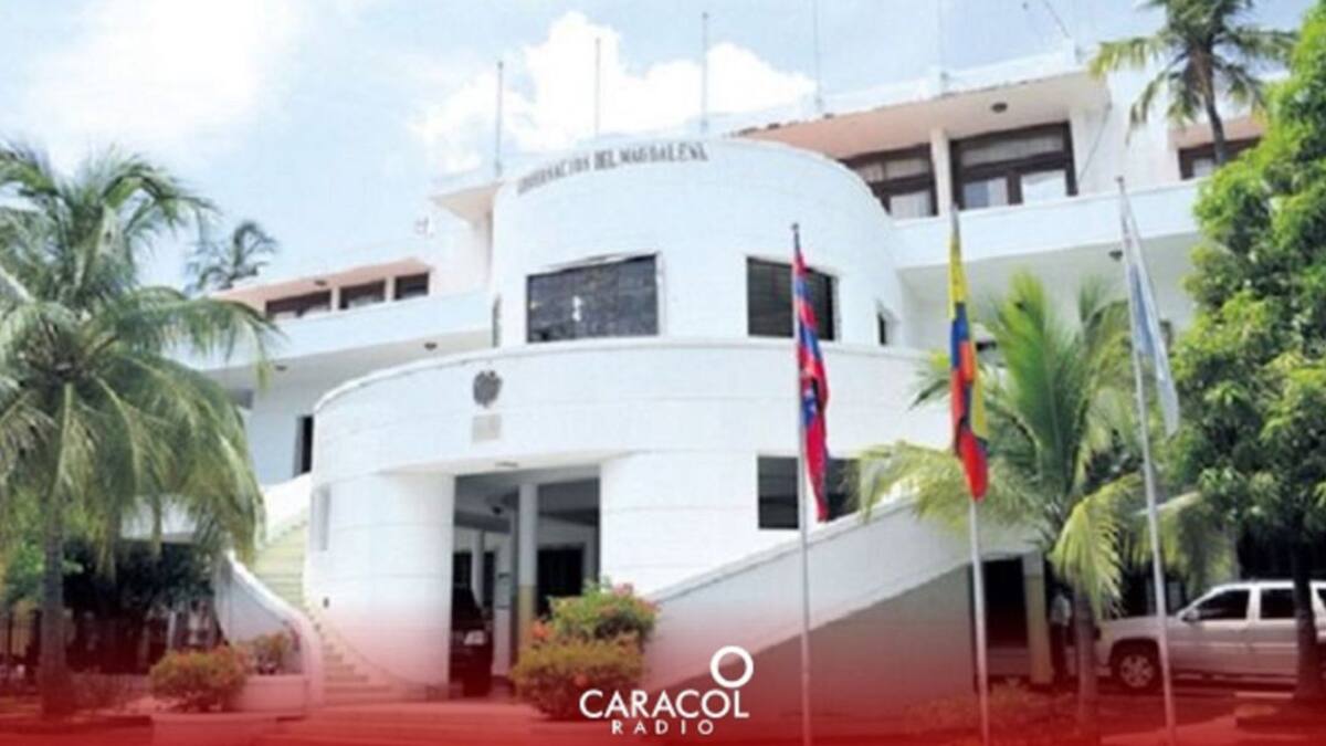 Hallan presuntos sobrecostos en contratos de la Gobernación del Magdalena