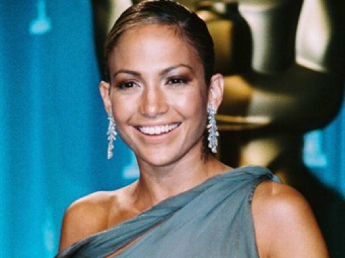 Jennifer López rechazó cantar para Gadafi